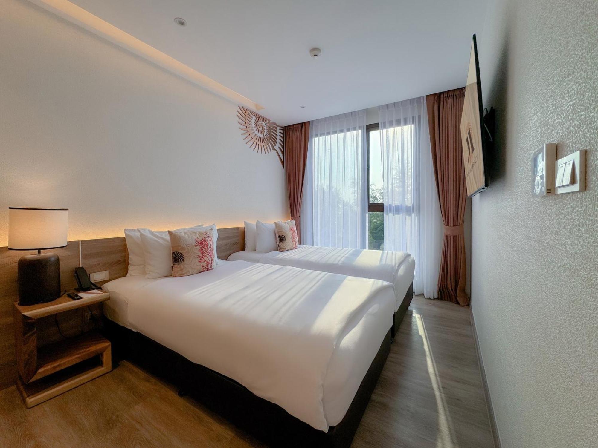 The Marin Phuket Kamala Beach Extérieur photo